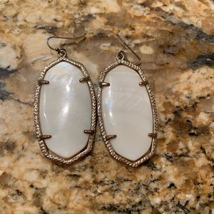 Kendra Scott Danielle earnings white